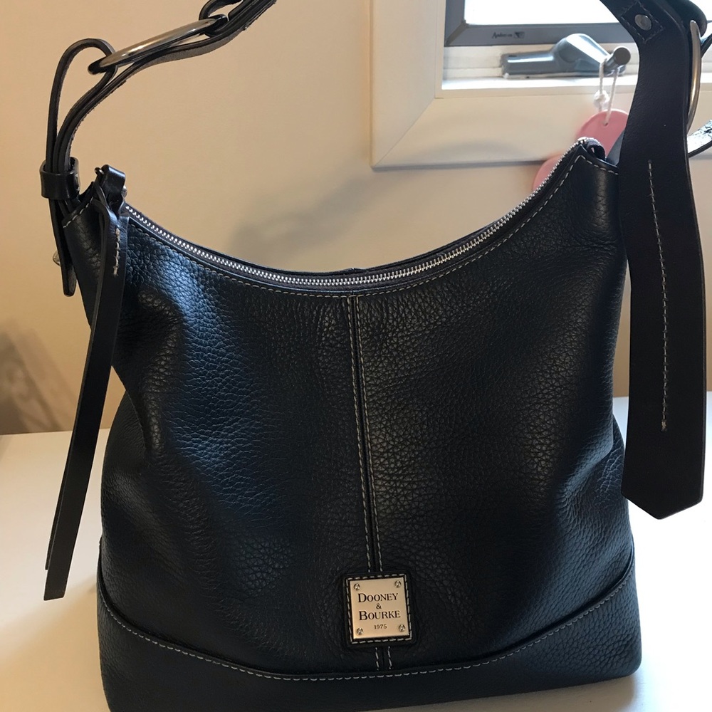 Dooney & Bourke handbag